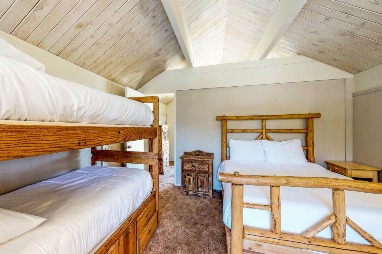 Waterfront Apres' Ski Cabin Villa South Lake Tahoe Eksteriør billede